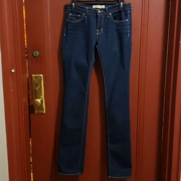 J Brand Denim - JEANS J BRAND Cigarrette Leg Jeans 27